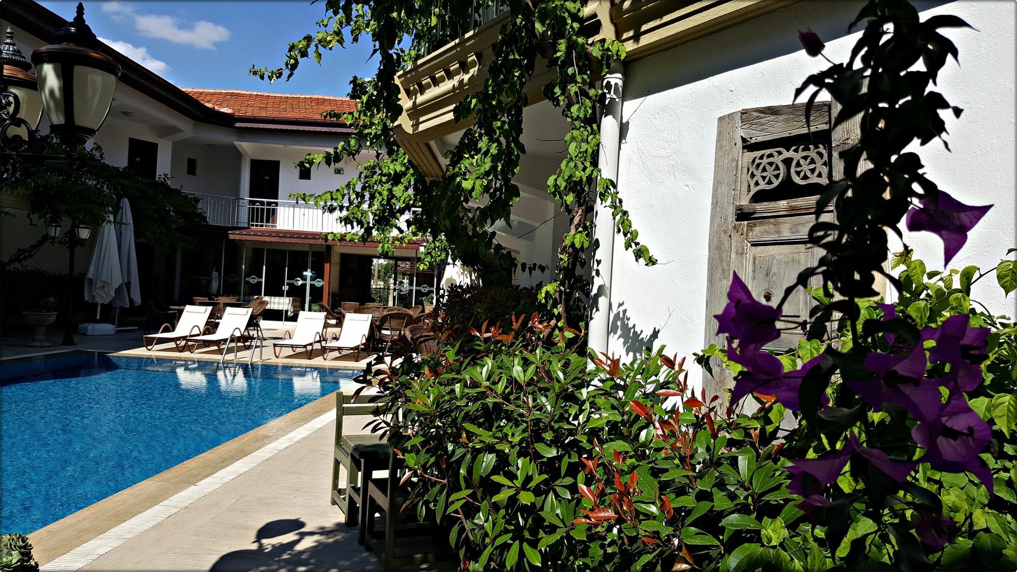 Eon Dalyan Boutique Hotel ภายนอก รูปภาพ