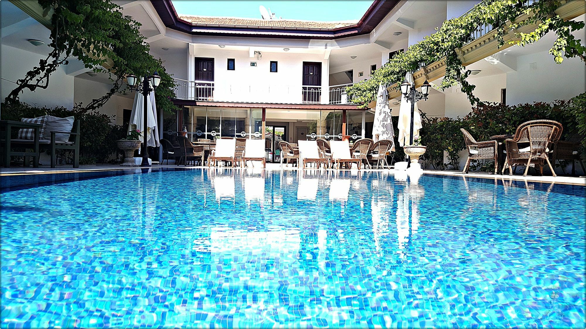 Eon Dalyan Boutique Hotel ภายนอก รูปภาพ